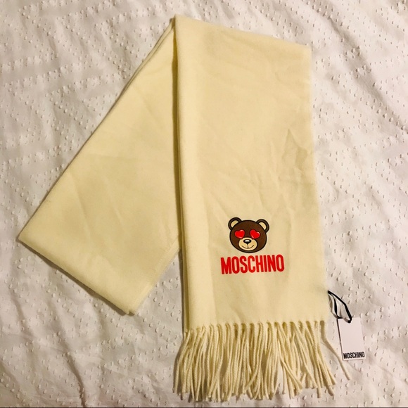 Authentic Moschino 🐻 Scarf! - Picture 2 of 5